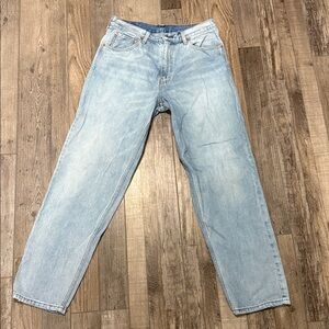 Levi's Men's Relaxed Light Blue Jeans
